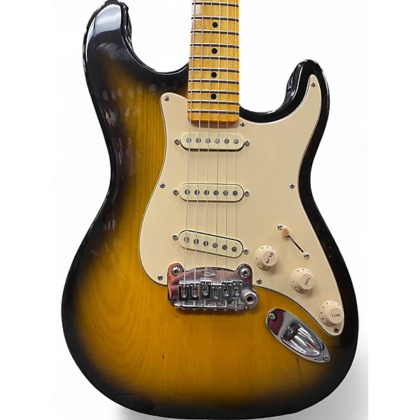 Used G&L USA Legacy 2 Color Sunburst Solid Body Electric Guitar 4 Used G&L USA Legacy 2 Color Sunburst Solid Body Electric Guitar