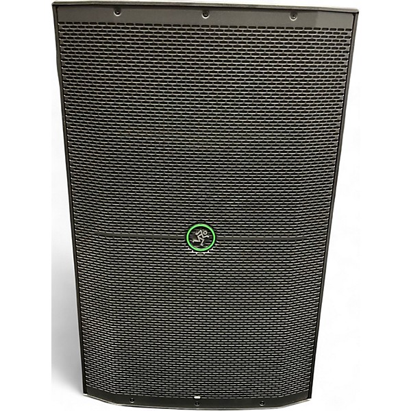 Used Mackie thump 215 Powered Speaker