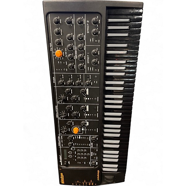 Used Studiologic SledgeSynthesizer