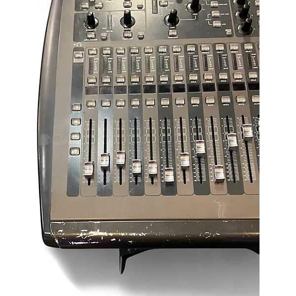 Used Behringer X32 Core Digital Mixer 4 Used Behringer X32 Core Digital Mixer