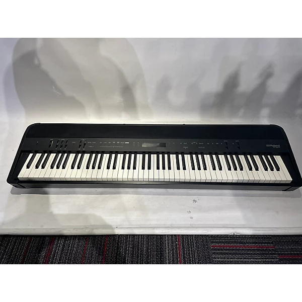 Used Roland FP-90X Stage Piano