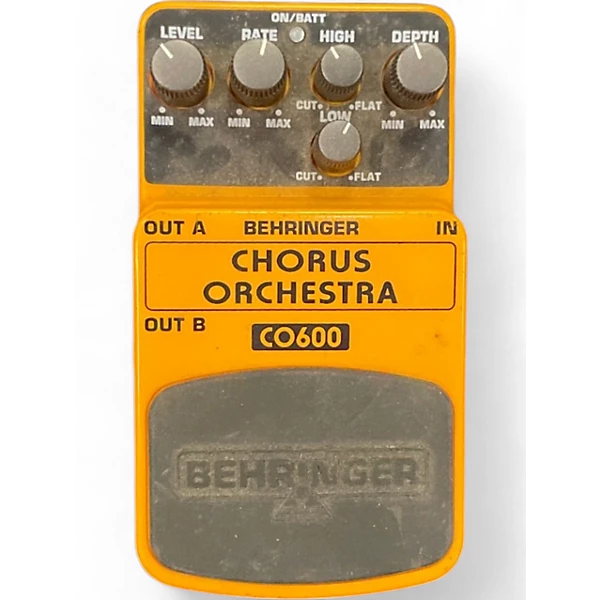 Used Behringer UW300 Effect Pedal