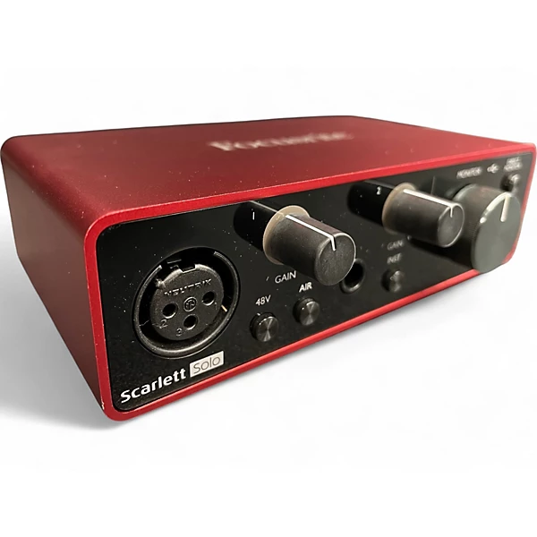 Used Focusrite Scarlett Solo Gen 3 Audio Interface 4 Used Focusrite Scarlett Solo Gen 3 Audio Interface