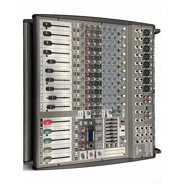 Used Behringer PMP3000 Powered Mixer