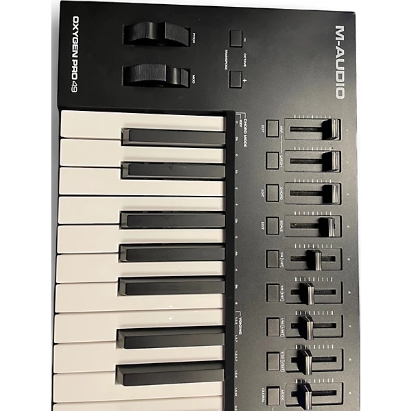 Used M-Audio Oxygen Pro 49 MIDI Controller 4 Used M-Audio Oxygen Pro 49 MIDI Controller