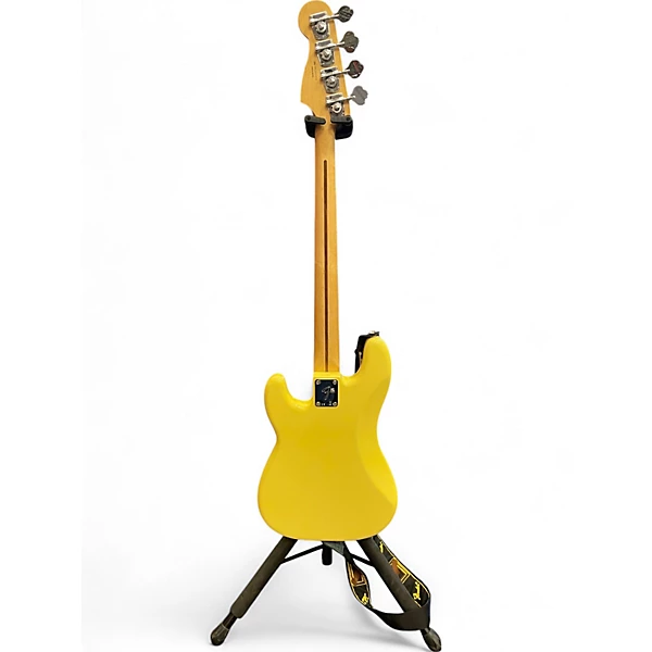 Used 2023 Fender Player Precision Bass Buttercream Electric Bass Guitar 8 Used 2023 Fender Player Precision Bass Buttercream Electric Bass Guitar