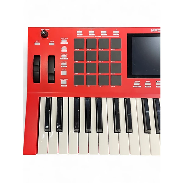Used Akai Professional MPC KEY 37 Keyboard Workstation 4 Used Akai Professional MPC KEY 37 Keyboard Workstation