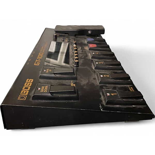 Used BOSS GT100 Effect Processor 6 Used BOSS GT100 Effect Processor