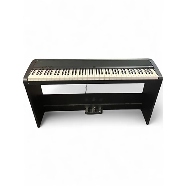 Used KORG B2Digital Piano