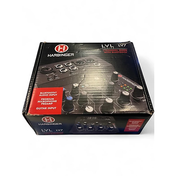 Used Harbinger LV7 Powered Mixer