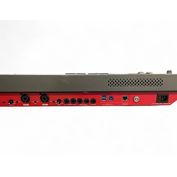Used Akai Professional MPC Key 61 Keyboard Workstation 6 Used Akai Professional MPC Key 61 Keyboard Workstation