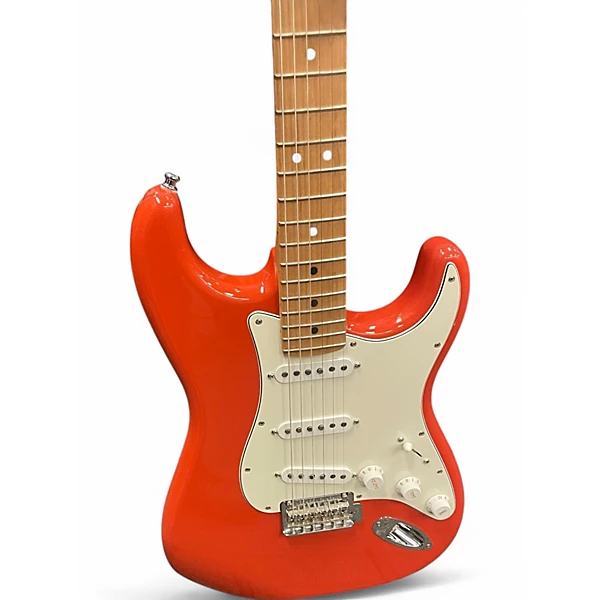 Used Fender Player Series Limited-Edition Roasted Maple Neck Fiesta Red Solid Body Electric Guitar 6 Used Fender Player Series Limited-Edition Roasted Maple Neck Fiesta Red Solid Body Electric Guitar