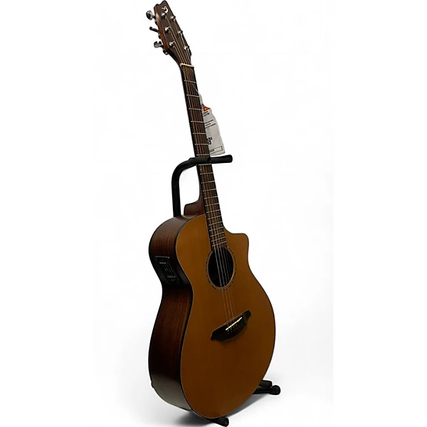 Used Breedlove AC250/CR Natural Acoustic Electric Guitar 6 Used Breedlove AC250/CR Natural Acoustic Electric Guitar