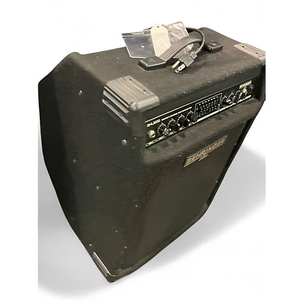 Used Behringer Ultrabass BXL3000A 300W 1x15 Bass Combo Amp 4 Used Behringer Ultrabass BXL3000A 300W 1x15 Bass Combo Amp