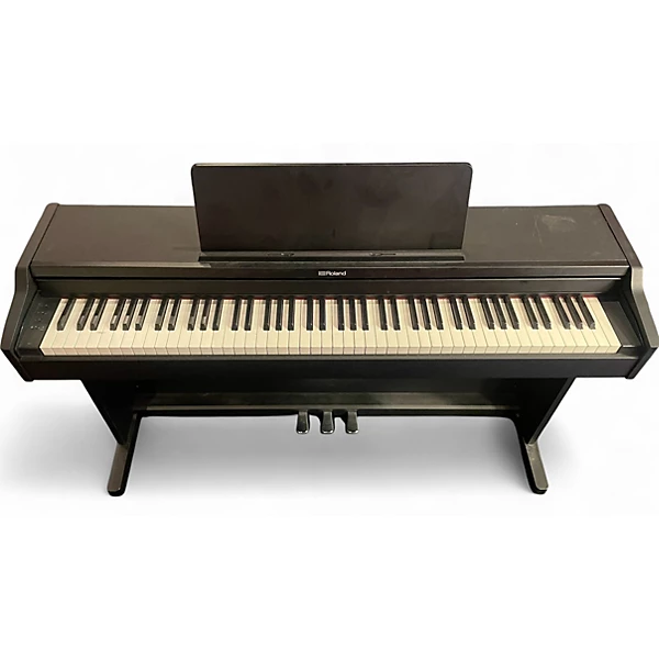 Used Roland RP107 Digital Piano
