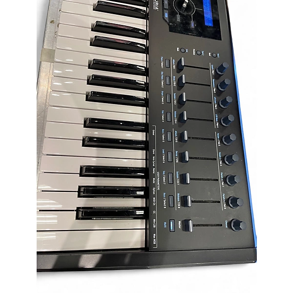 Used 2020s Arturia Keylab MKII 61 Key MIDI Controller